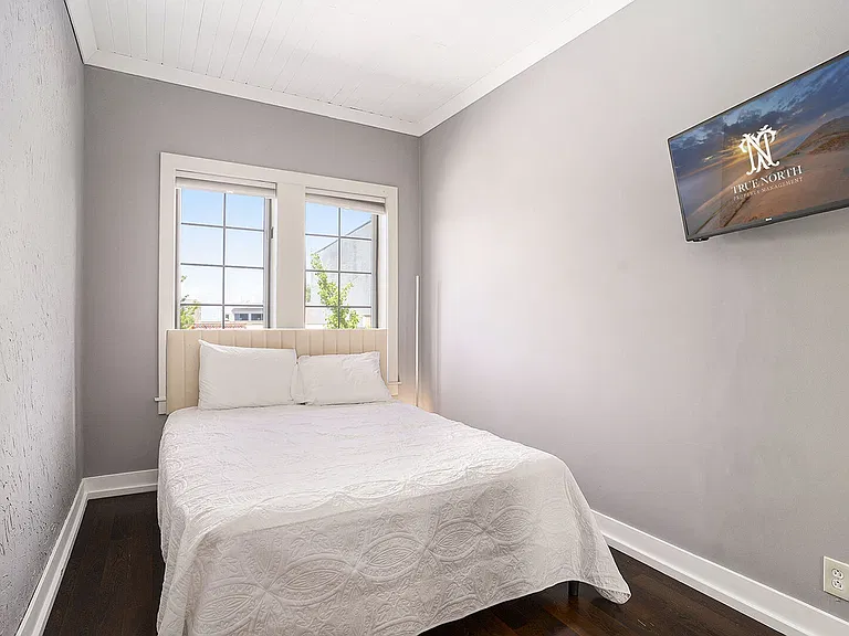 110 Washington Ave #110 — Photo 5