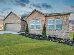 2927 S Cobalt Ave, Fayetteville, AR 72701