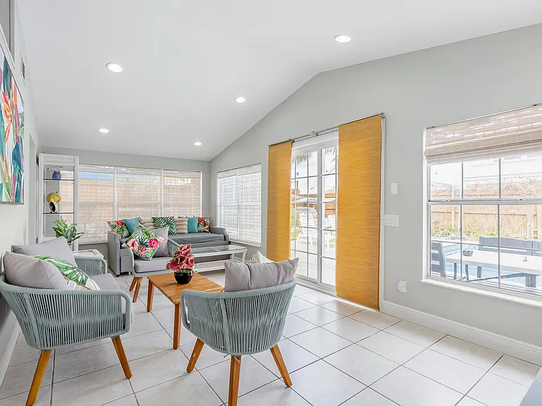 16908 Innocente Ave #A — Photo 23