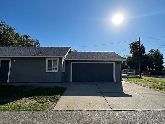 3rd image of 7589 Twin Oaks Ave