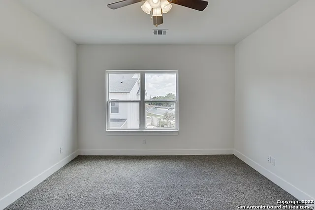 206 Topaz #1502 — Photo 37
