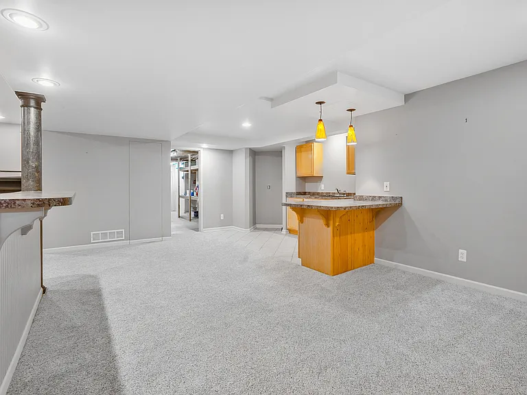1751 Lanhan Ct — Photo 29