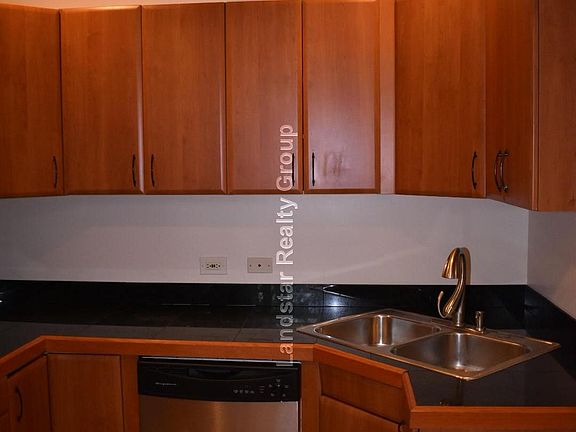 2nd image of 5137 N Troy St #1