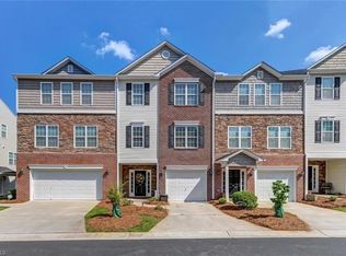 28 Ackland Dr, Greensboro, NC 27455