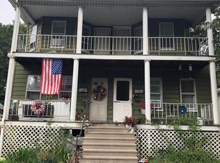 23 Ontario St, Carbondale, PA 18407