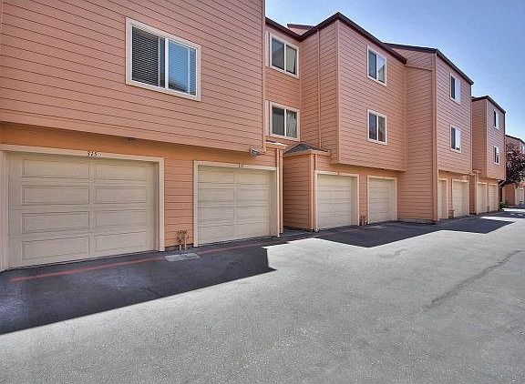 3rd image of 315 Tradewinds Dr