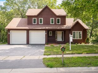 12746 Diamond Path, Apple Valley, MN 55124