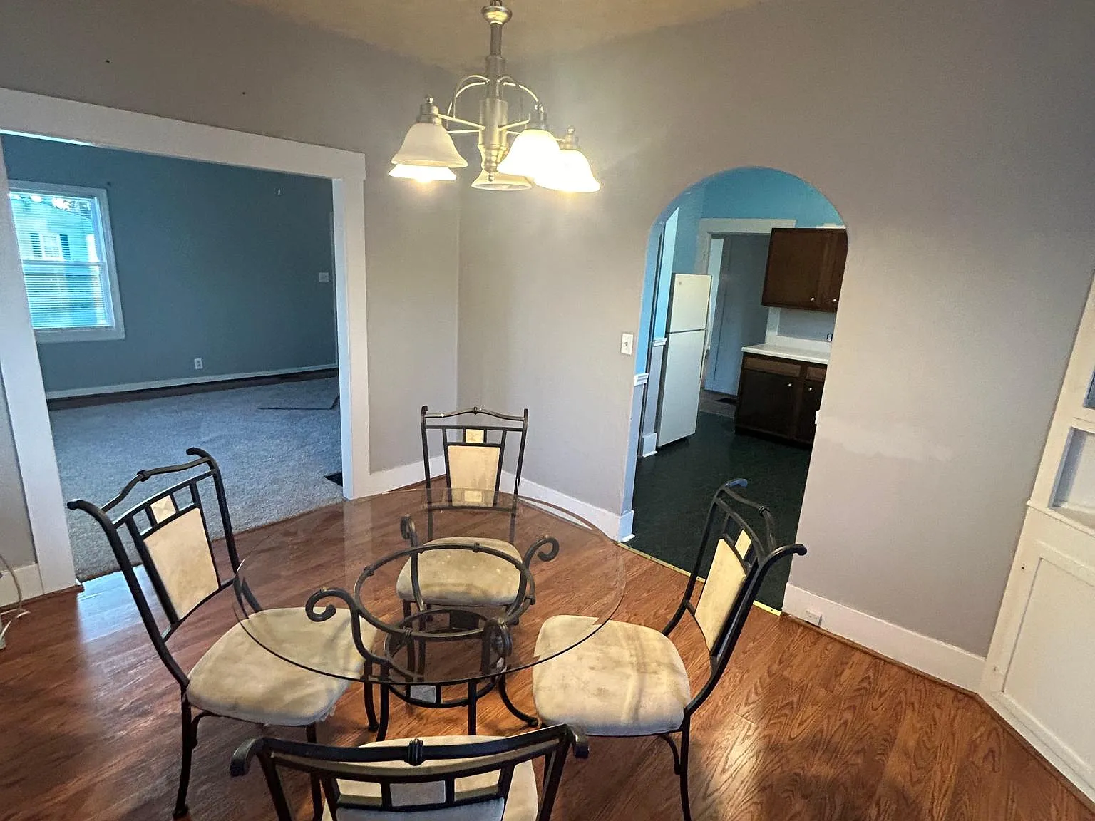 2 bed, 1176 sqft, $1,195 — Photo 2