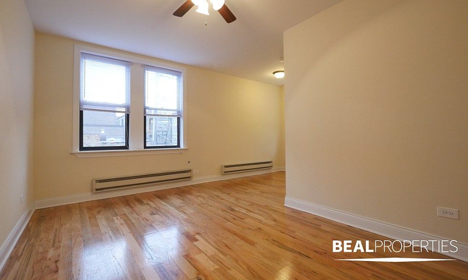 1st image of 818 W Diversey Ave #818G
