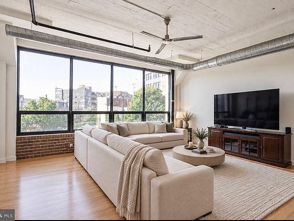 3rd image of 1714 Memphis St APT 215