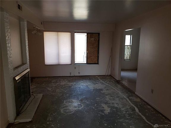 5th image of 4523 Lansmore Dr