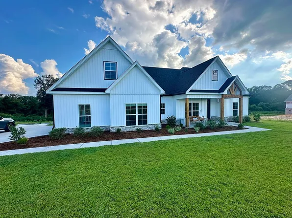 550 County Road 156, New Brockton, AL 36351