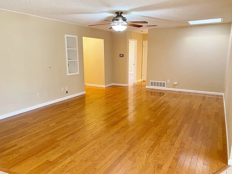 6128 Cliffside Dr — Photo 6
