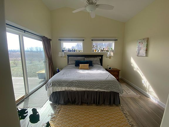 Luxurious primary bedroom.