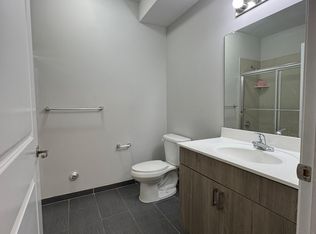 408 Westminster Ave #101, Elizabeth, NJ 07208