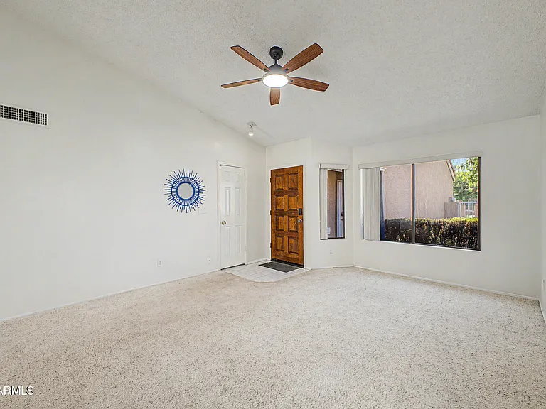3510 E Hampton Ave #17 — Photo 25