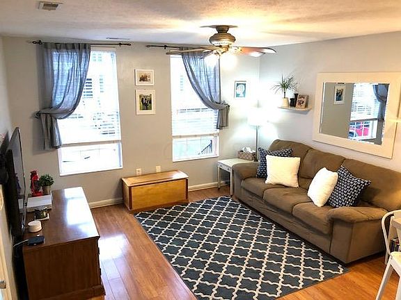 4th image of 322 Slippery Elm Dr