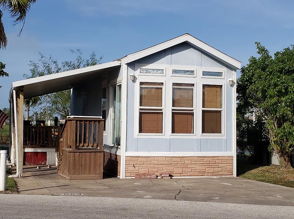 1st image of 553 Sand Dollar Dr