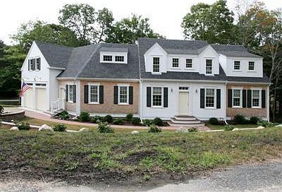 1st image of 5 Holly Lane
