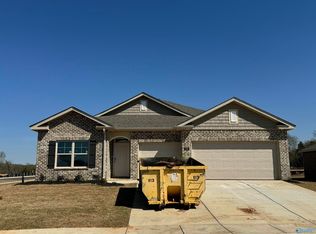 239 Antler Ridge Dr, Huntsville, AL 35811