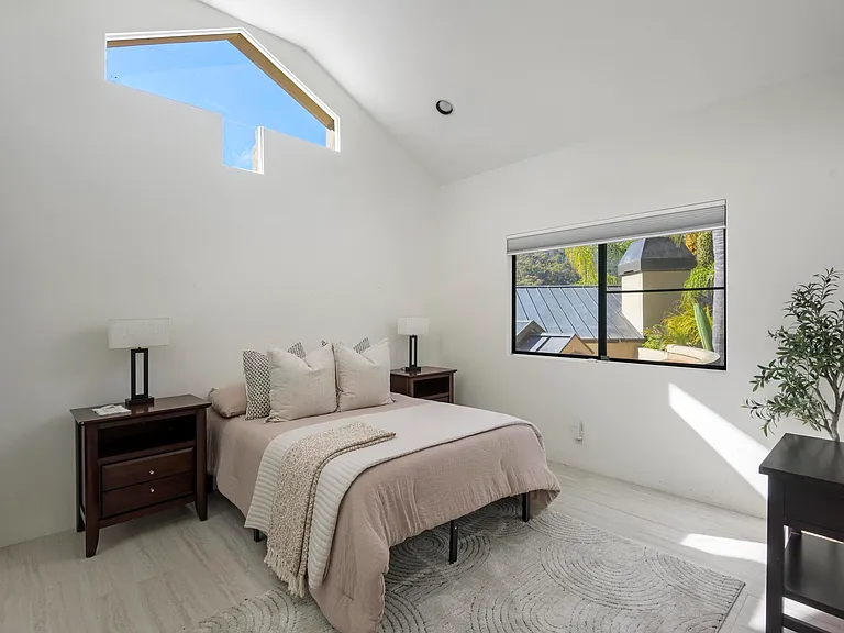 2891 Hidden Valley Ln — Photo 30