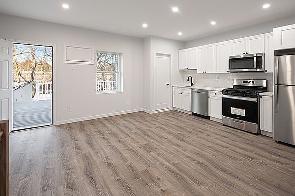 1st image of 929 39th St #2