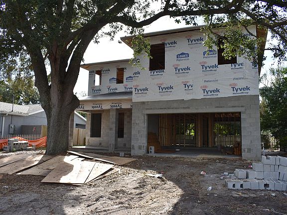 4th image of 3318 W Rogers Ave