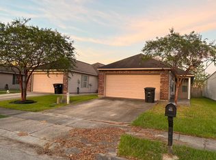 937 Sedona Pines Dr, Baton Rouge, LA 70816