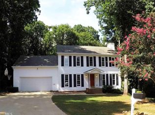 160 Timbervalley Ln, Lawrenceville, GA 30043