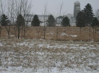 45 8th St NE, Plainview, MN 55964