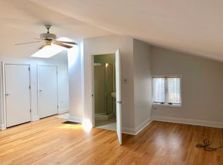 808 S Humphrey Ave, Oak Park, IL 60304