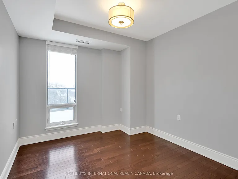 1717 Avenue Rd #604 — Photo 19