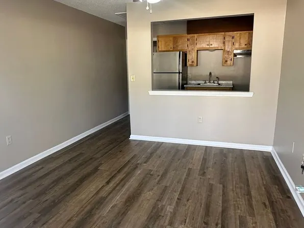 The Ellis, 214 Lanier Dr #30, Statesboro, GA 30458