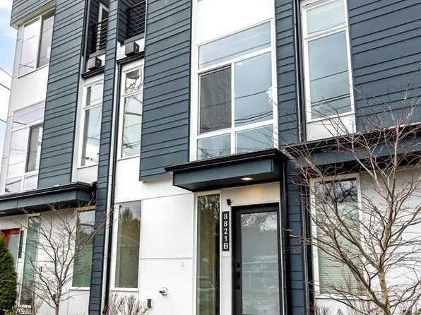 8821 9th Avenue SW #B, Seattle, WA 98106