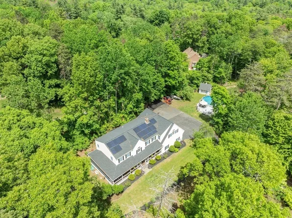 116 Island Rd, Lunenburg, MA 01462
