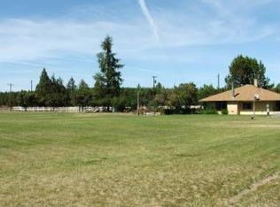 19415 Pinehurst Rd, Bend, OR 97703