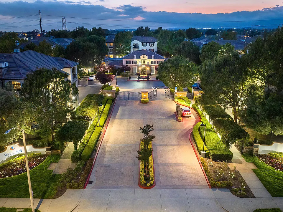 Villas at the Gardens