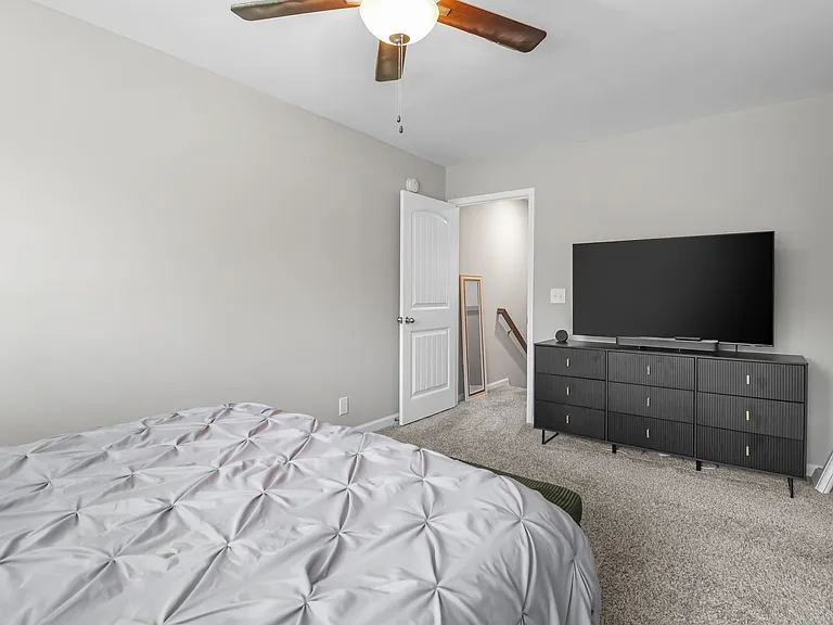 133 Davis Ridge Ln — Photo 20