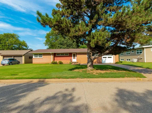 606 N Kansas Ave, Anthony, KS 67003