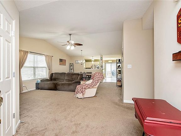 5th image of 15008 Lovely Dove Ln