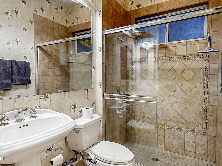 5549 Steamboat Rd — Photo 40
