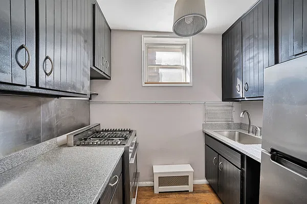 Rented by Corcoran | media 2