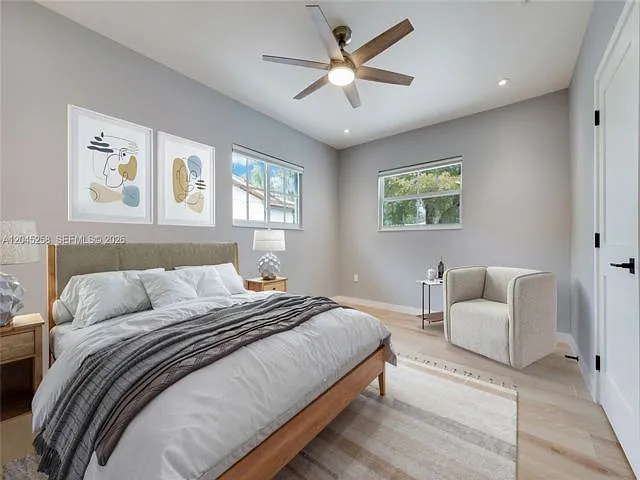 6356 SW 14th St — Photo 16