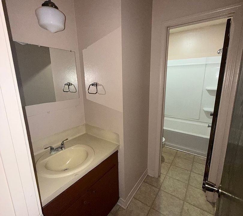 1st image of 8865 Gsri Ave #3