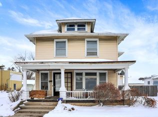 614 E Main St, Greenfield, IN 46140