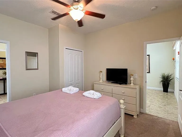 2353 Victoria Dr — Photo 33