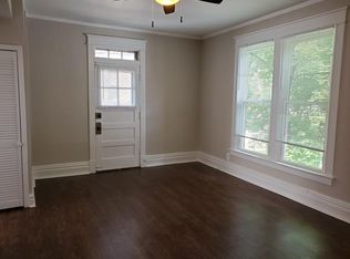 811 Foster St #2C, Evanston, IL 60201