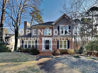 1035 Atherton Ln, Woodstock, GA 30189
