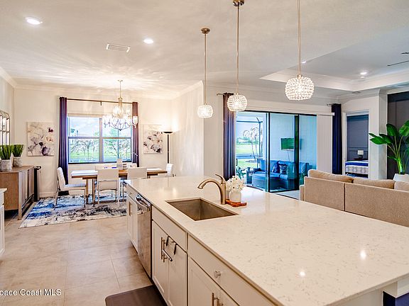 5th image of 2478 Millennium Cir