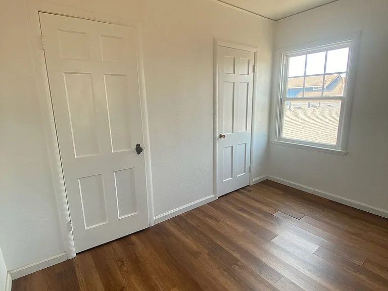 5193 El Paraiso Ave — Photo 2